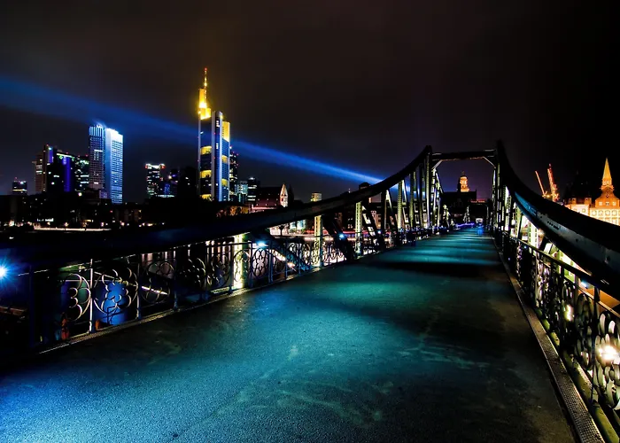 Holiday Inn Express Frankfurt Airport By Ihg